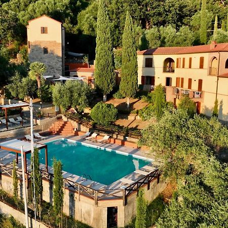 Madonna Del Poggio Cav Lejlighedshotel Scarlino Eksteriør billede
