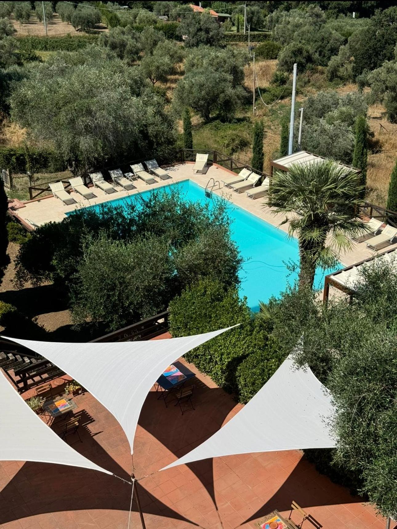 Madonna Del Poggio Cav Lejlighedshotel Scarlino Eksteriør billede