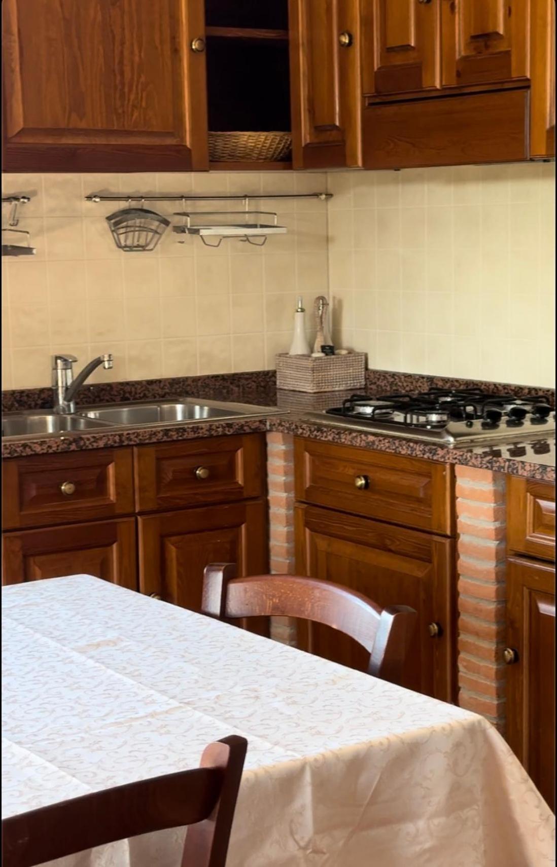 Madonna Del Poggio Cav Lejlighedshotel Scarlino Eksteriør billede